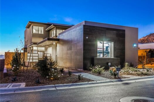 luxury homes henderson